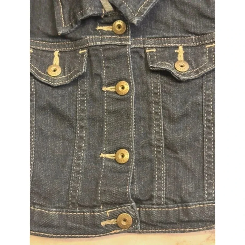 Wrangler snap front